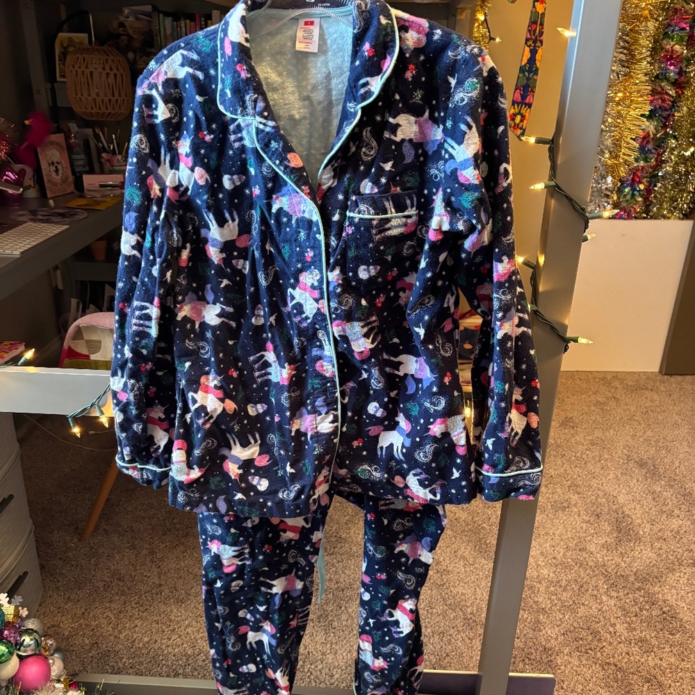 Unicorn Christmas PJ Set from Target! Sz. Small